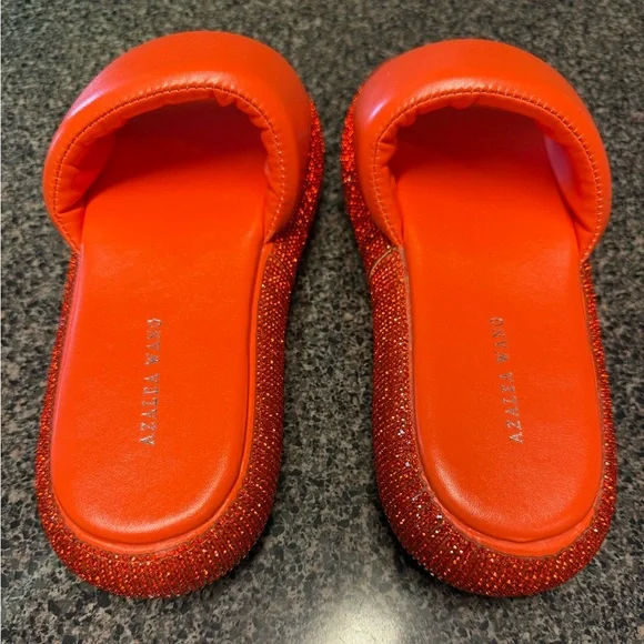 “AZALEA WANG” Rhinestone Platform Puffed Slide Sandals - Picture 4 of 13